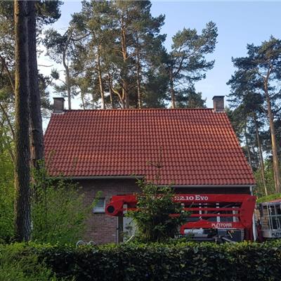 Coaten dak kleur oranje - Essen - Marco Kachelservice